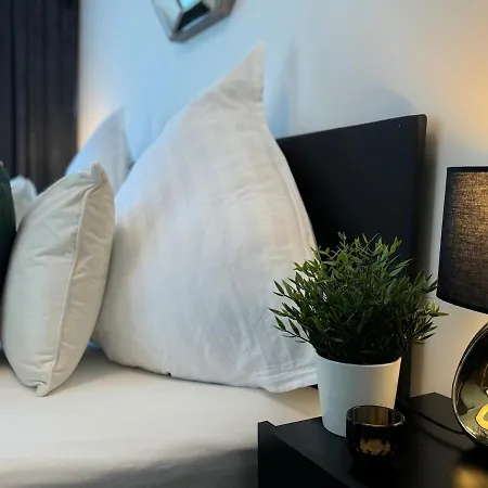 Finest 2 Διαμέρισμα